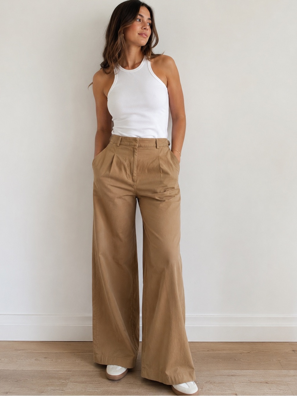 Abercrombie & Fitch Size 27R Tan High Rise Wide Leg Pleated Pants